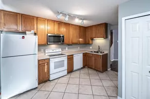 15717 Fjord Ave, Apple Valley, MN 55124 - Photo 8