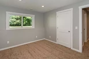 1547 Virginia St, Saint Paul, MN 55117 - Photo 20