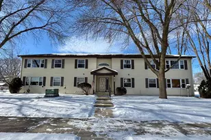 826 Central Ave N, Faribault, MN 55021 - Photo 1