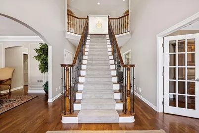 2012 Pine Ridge Drive, West Saint Paul, MN 55118 - Photo 2