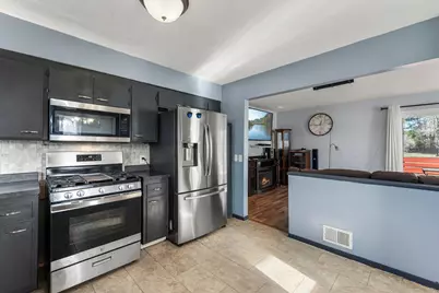 2130 Douglas Drive N, Golden Valley, MN 55422 - Photo 20