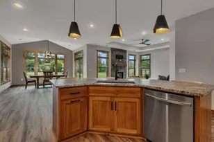 2016 Forest Ct, Saint Cloud, MN 56303 - Photo 4