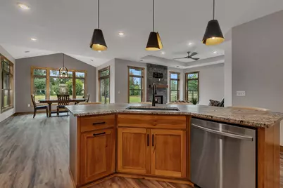 2016 Forest Court, Saint Cloud, MN 56303 - Photo 4