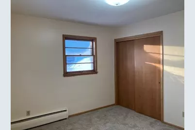 235 9th Avenue SE, Waseca, MN 56093 - Photo 10