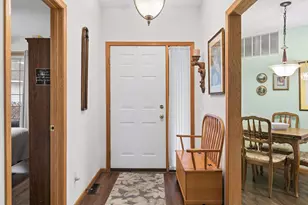 7897 Barrymore Ln, Woodbury, MN 55125 - Photo 4