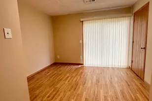 2027 Brittany Ct, Shakopee, MN 55379 - Photo 12