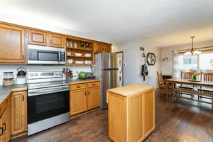 2809 Northern Valley Dr NE, Rochester, MN 55906 - Photo 10