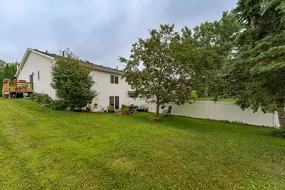 2809 Northern Valley Drive NE, Rochester, MN 55906 - Photo 2