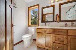 18465 N Lake Ln, Pine City, MN 55063 - Photo 8