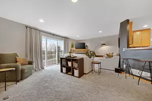 18636 Joplin Ave, Lakeville, MN 55044 - Photo 2