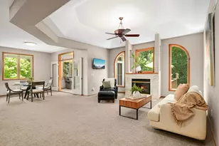 16551 Irwinton Cir, Lakeville, MN 55044 - Photo 6