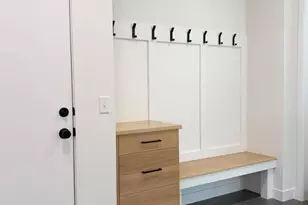 235 Old Wildwood Rd, Mahtomedi, MN 55115 - Photo 10