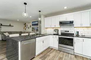 2046 26th Ave NW, Rochester, MN 55901 - Photo 8