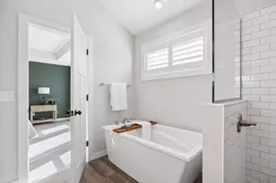 10693 39th St N, Lake Elmo, MN 55042 - Photo 50