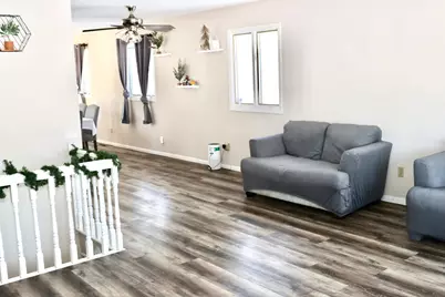 7849 61st Avenue N, New Hope, MN 55428 - Photo 4