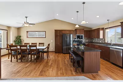 1006 Mallard Avenue, Jordan, MN 55352 - Photo 8