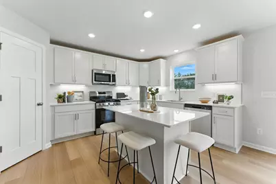 1125 Annagaire Curve, Rosemount, MN 55068 - Photo 2