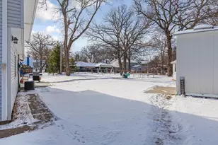 728 Winona St, Mankato, MN 56001 - Photo 8