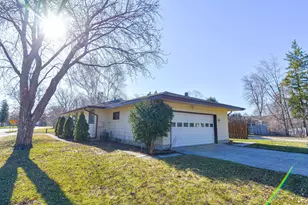 245 Kneale Ave N, Thief River Falls, MN 56701 - Photo 8