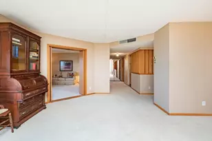 105 3rd St N, Moorhead, MN 56560 - Photo 8