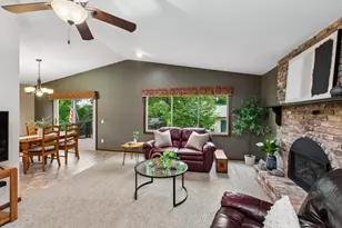 7160 Creekwood Ln, Prior Lake, MN 55372 - Photo 14