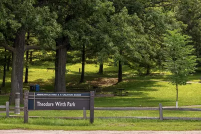 448 Thomas Avenue S, Minneapolis, MN 55405 - Photo 62