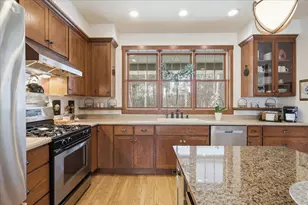 741 Glenna Dr, Hudson, WI 54016 - Photo 8