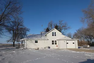 28048 310th St, Bigelow, MN 56117 - Photo 4