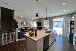 5021 Useppa Trl, Woodbury, MN 55129 - Photo 10