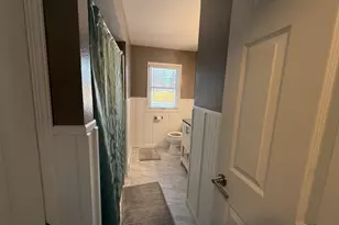 416 W Tyler Ave, Eau Claire, WI 54701 - Photo 8