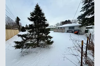 416 W Tyler Avenue, Eau Claire, WI 54701 - Photo 20