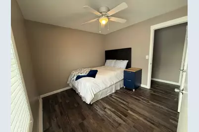 416 W Tyler Avenue, Eau Claire, WI 54701 - Photo 12