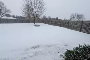 701 Aspen Dr, Saint Peter, MN 56082 - Photo 4