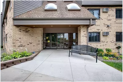 1000 41st Avenue NE #204, Columbia Heights, MN 55421 - Photo 14