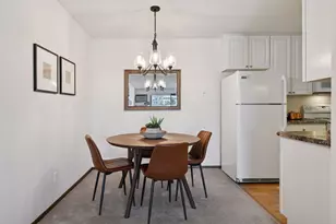 205 Barry Ave S, Wayzata, MN 55391 - Photo 12