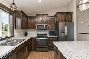 4828 361st Ave NE, Cambridge, MN 55008 - Photo 10