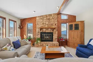 14479 Garland Ave, Apple Valley, MN 55124 - Photo 6