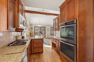 14479 Garland Ave, Apple Valley, MN 55124 - Photo 12