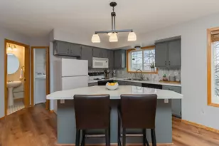 18358 Coneflower Ln, Eden Prairie, MN 55346 - Photo 10