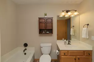 18358 Coneflower Ln, Eden Prairie, MN 55346 - Photo 18