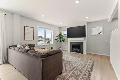 5121 Coronado Drive, Woodbury, MN 55129 - Photo 4