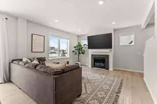 5121 Coronado Dr, Woodbury, MN 55129 - Photo 4