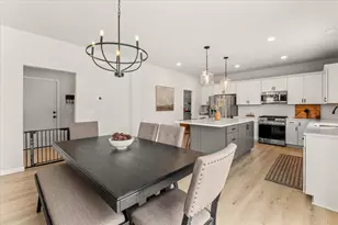 5121 Coronado Dr, Woodbury, MN 55129 - Photo 6