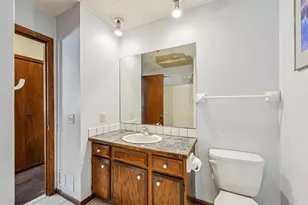 8275 Cypress Ln, Eden Prairie, MN 55347 - Photo 18