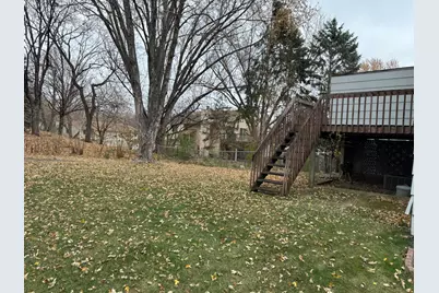 8275 Cypress Lane, Eden Prairie, MN 55347 - Photo 32