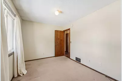 8275 Cypress Lane, Eden Prairie, MN 55347 - Photo 16