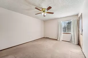 8275 Cypress Ln, Eden Prairie, MN 55347 - Photo 12