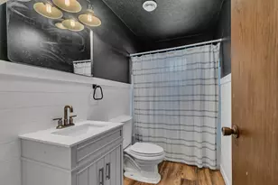 104 W Centre St, Royalton, MN 56373 - Photo 6