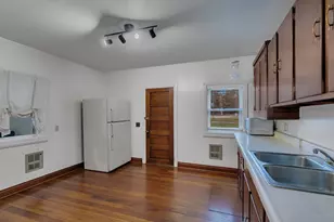 104 W Centre St, Royalton, MN 56373 - Photo 8