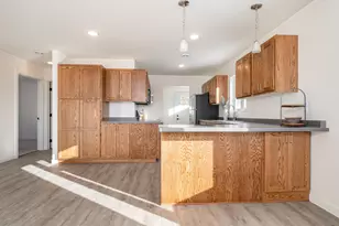 615 NW 7th Ave, Grand Rapids, MN 55744 - Photo 8